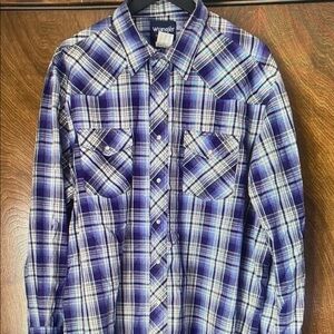 Wrangler Purple and White Plaid Button-Down Shirt